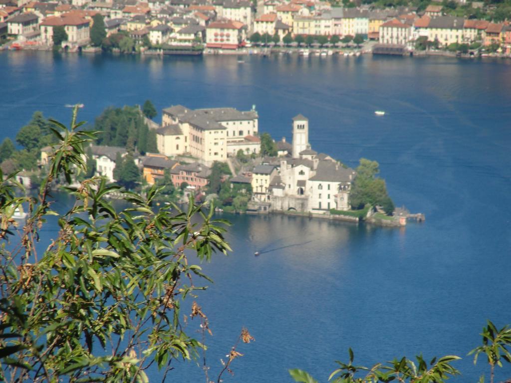 Emy Lake Orta ペッラ エクステリア 写真
